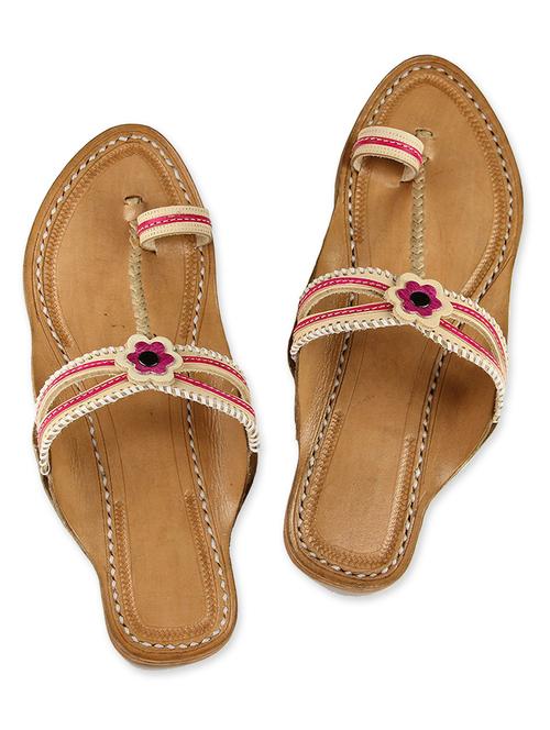 off white and fuchsia leather kolhapuris - 9687441 - Very Small Image - 1