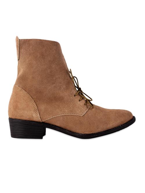 Brown boots with laces - 973313 - Very Small Image - 1