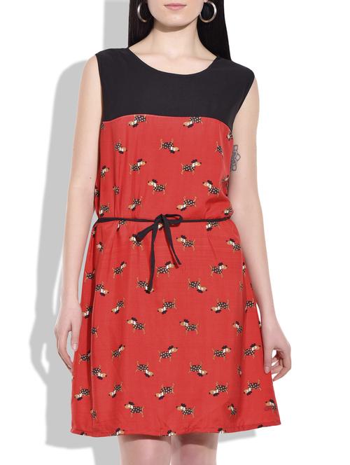 red crepe dress - 9762100 - Very Small Image - 1