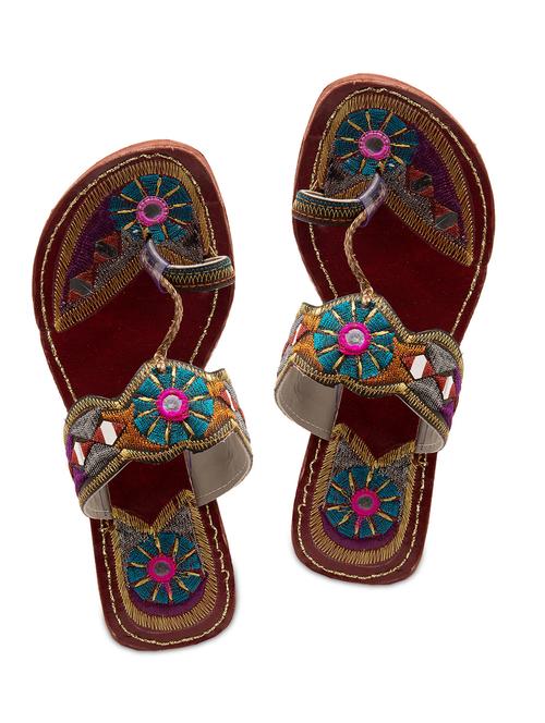 multi colour leather kolhapuris - 9764134 - Very Small Image - 1