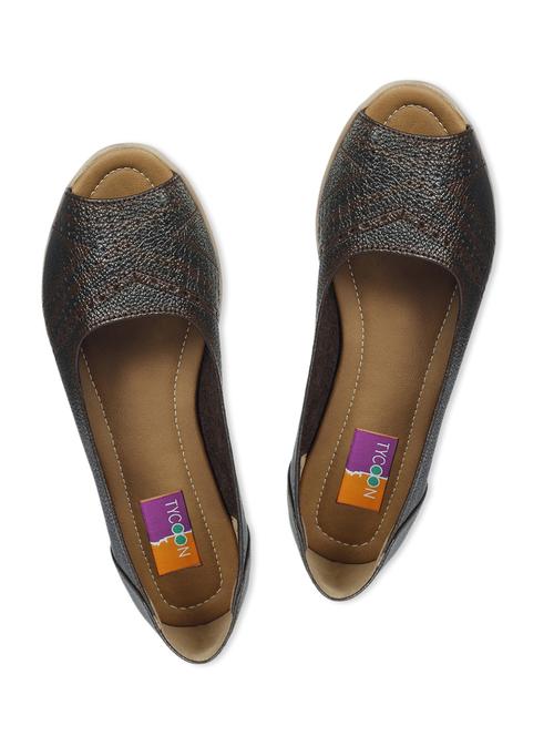brown Leather sandal - 9768763 - Very Small Image - 1