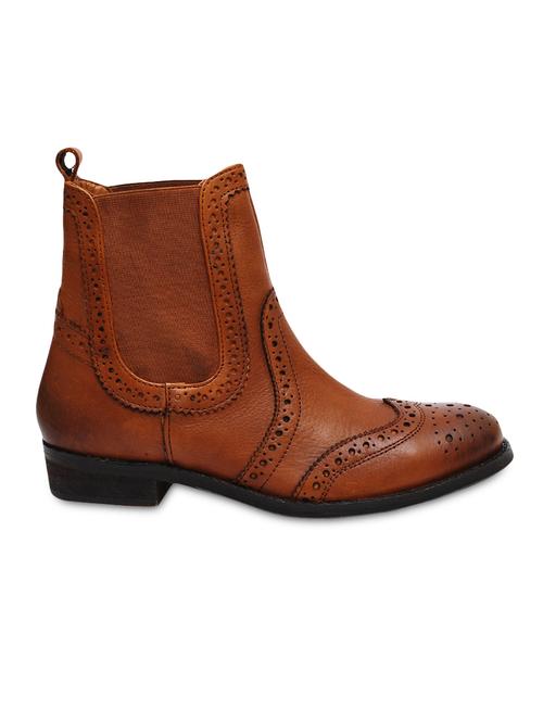 brown leather cut-work ankle boots - 9770570 - Very Small Image - 1