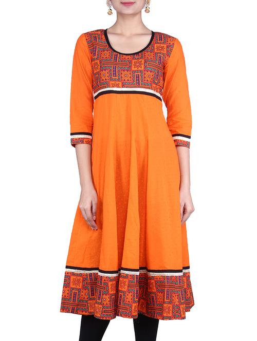 Three quarter sleeve printed kurta - 9781887 - Very Small Image - 1