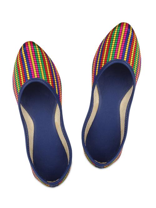 multi colored leather jutis - 9790588 - Very Small Image - 1
