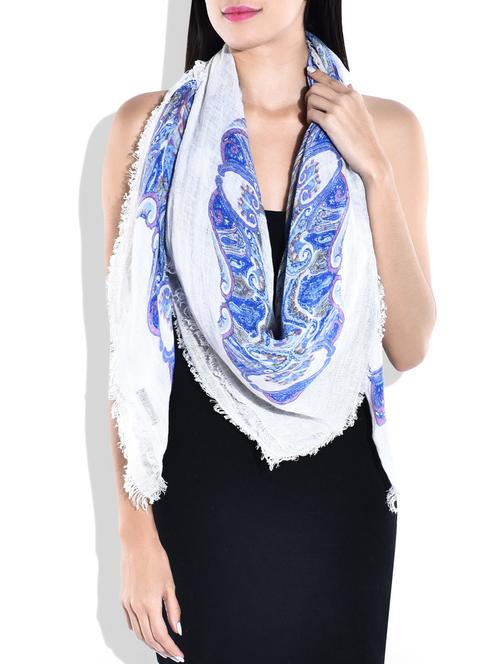 white, blue linen scarves - 9838213 - Very Small Image - 1
