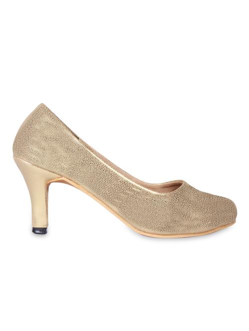 gold faux leather pumps - 9844070 - Very Small Image - 1