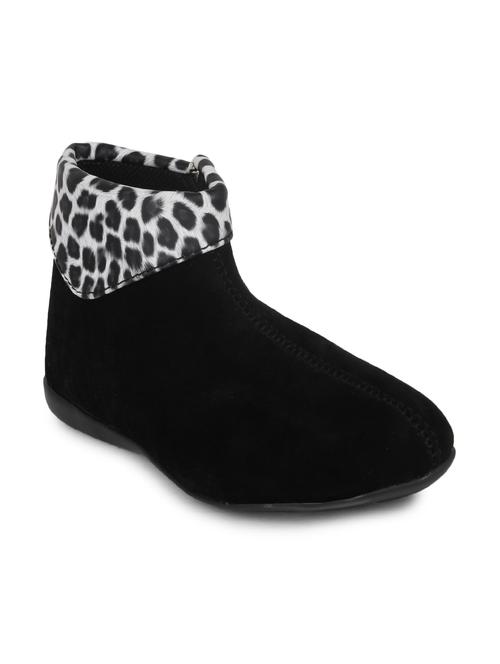Black Suede boots - 9852645 - Very Small Image - 1