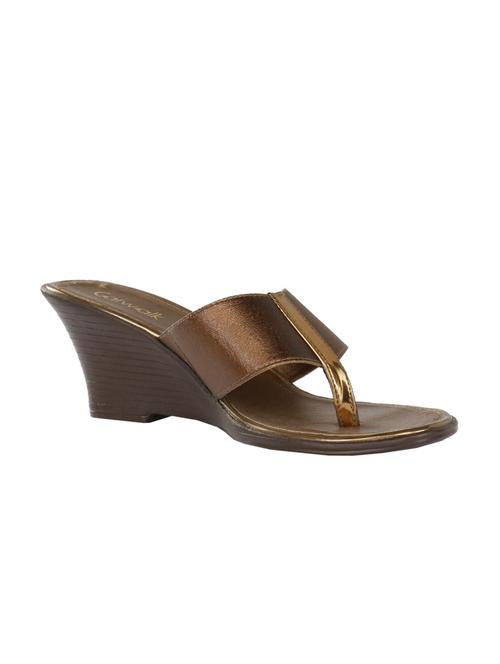 brown leatherette flip flop - 9865044 - Very Small Image - 1