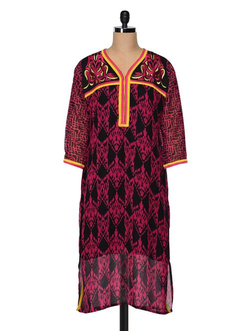 embroidered yoke three-quarter sleeved printed kurta - 988485 - Very Small Image - 1