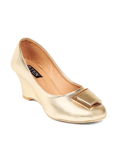 gold leatherette wedges - 9908764 - Very Small Image - 1