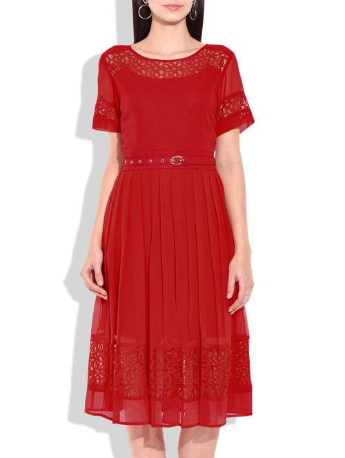 red georgette belted dress - 9979061 - Very Small Image - 1