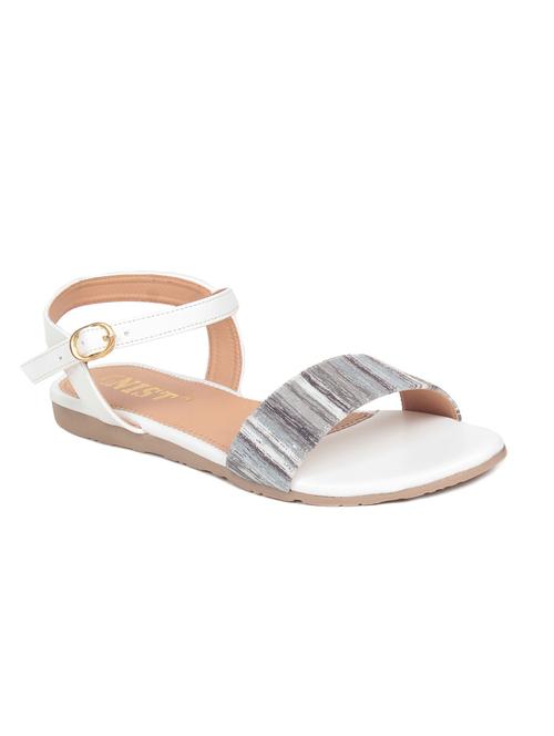 white leatherette sandal - 10264918 - Very Small Image - 1