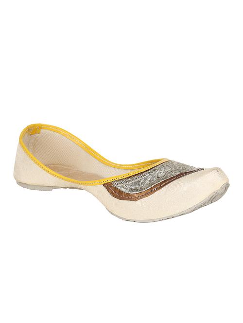cream leatherette jutis & mojaris - 10901822 - Very Small Image - 1