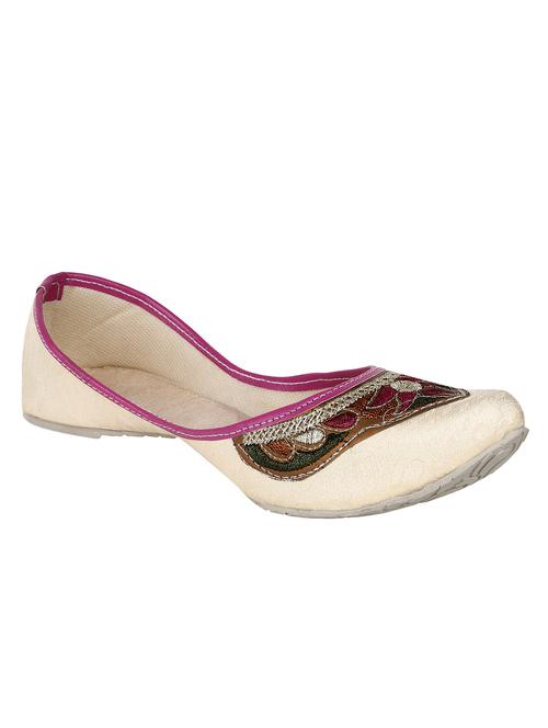 cream leatherette jutis & mojaris - 10901823 - Very Small Image - 1