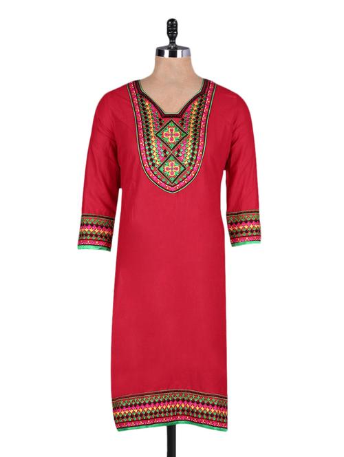 red quarter sleeves embroidered cotton kurta - 1119099 - Very Small Image - 1