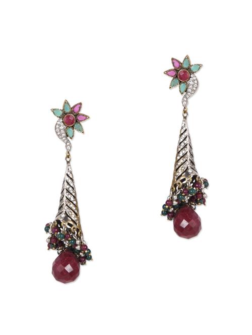 maroon bead embellished earrings - 1119847 - Very Small Image - 1