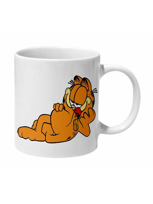 mooch wale garfield eating a famous mouse ceramic mug - 11280439 -  Standard Image - 0