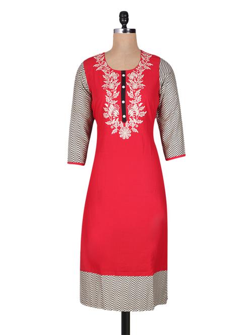 Red printed embroidered cotton long kurti - 1178750 - Very Small Image - 1
