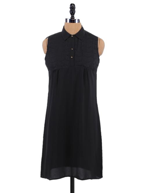 solid color lace yoke sleeveless dress - 1183140 - Very Small Image - 1