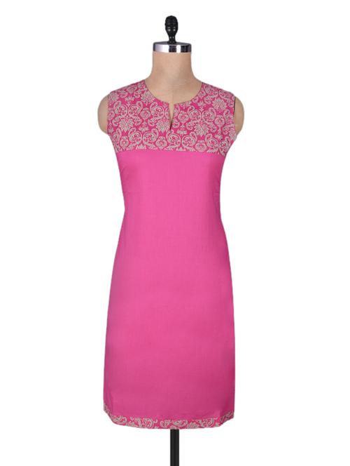 Printed Fuchsia Sleeveless Kurta - 1186670 - Very Small Image - 1