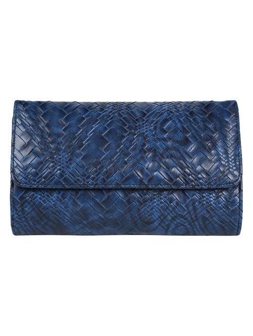 navy blue woven clutch - 1216737 - Very Small Image - 1