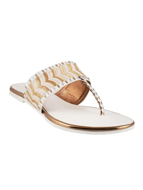 white toe separator sandal - 13241152 - Very Small Image - 1