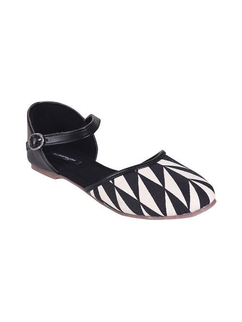 black ankle strap sandal - 13897451 - Very Small Image - 1