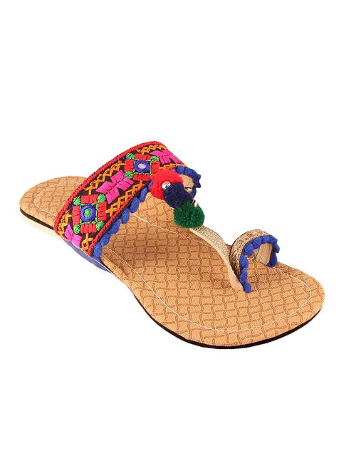 multi colored fabric ethnic kolhapuris - 13938786 - Very Small Image - 1