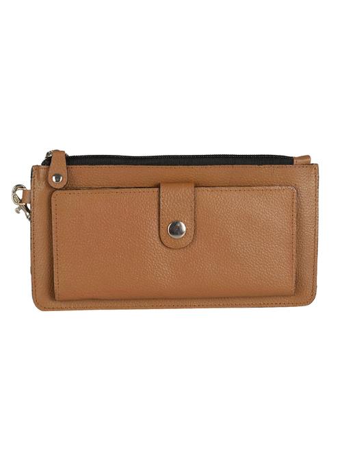 brown leather regular clutch - 13967832 - Very Small Image - 1