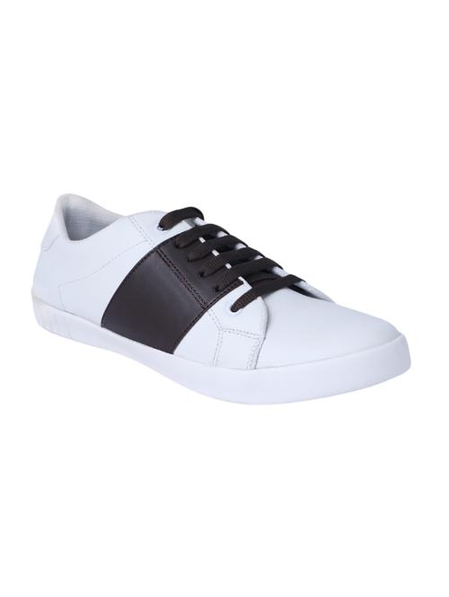 white leatherette lace up sneaker - 14008138 - Very Small Image - 1