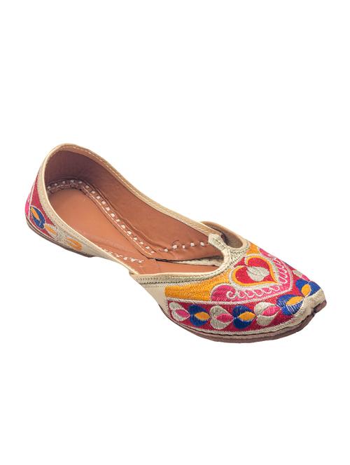 multi colored  leather jutis - 14136092 - Very Small Image - 1