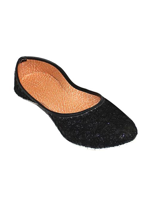 black slip on jutis - 14148987 - Very Small Image - 1