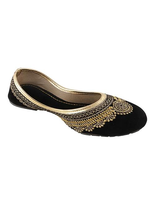 black slip on jutis& mojari - 14246095 - Very Small Image - 1