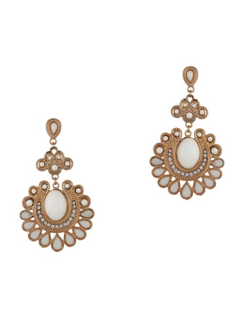 white chandelier earrings - 14248766 - Very Small Image - 1