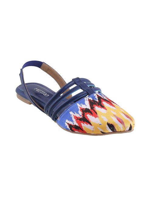 blue tpr back strap sandals - 14332654 - Very Small Image - 1