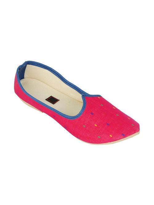 pink slip on jutis - 14799604 - Very Small Image - 1