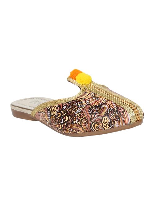 multi colored slip on jutis - 14884731 - Very Small Image - 1