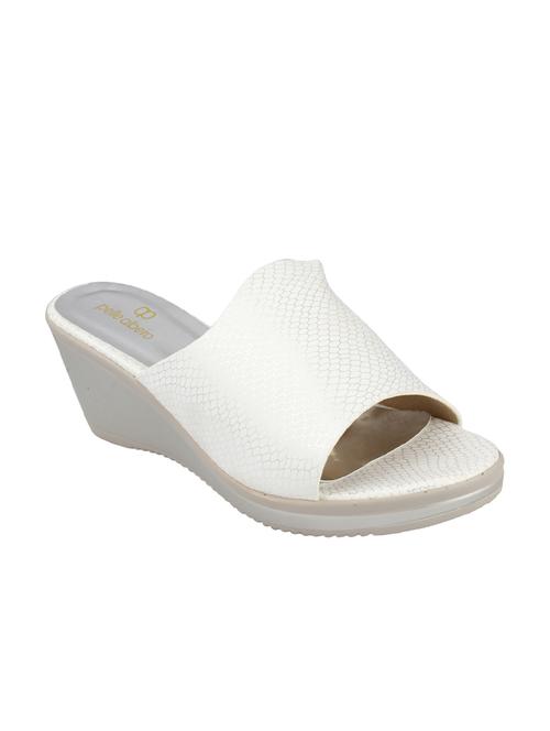 White Slip On Sandals - 15473023 - Very Small Image - 1