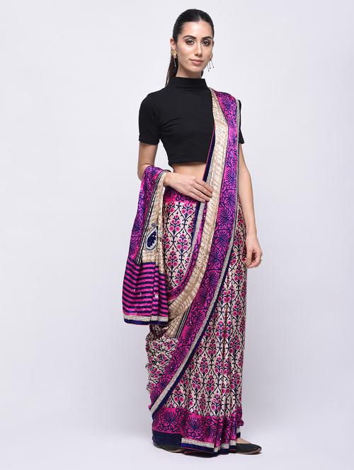embroidered border floral printed saree with blouse - 15775420 - Very Small Image - 1