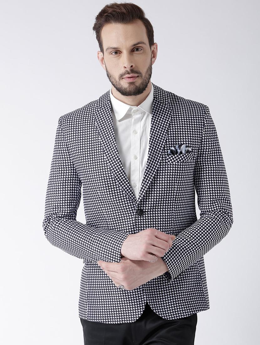 white houndstooth single breasted casual blazer