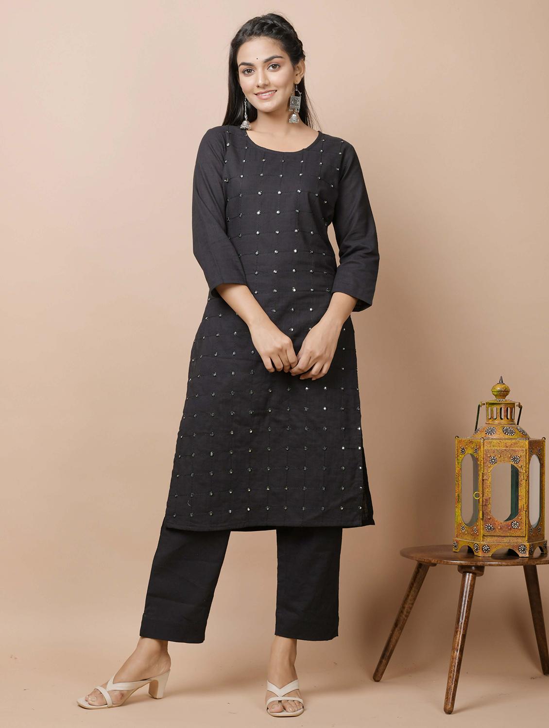 embellished straight kurta - 17428808 - Zoom Image - 0
