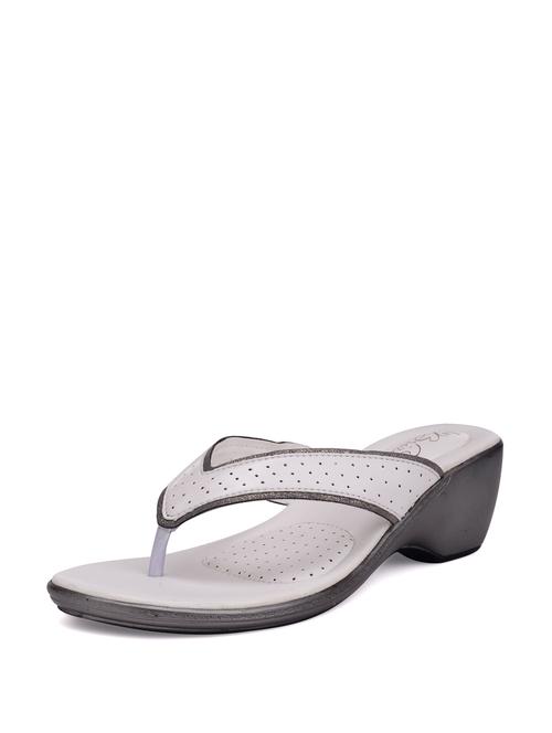 white toe separator wedges - 17523 - Very Small Image - 1