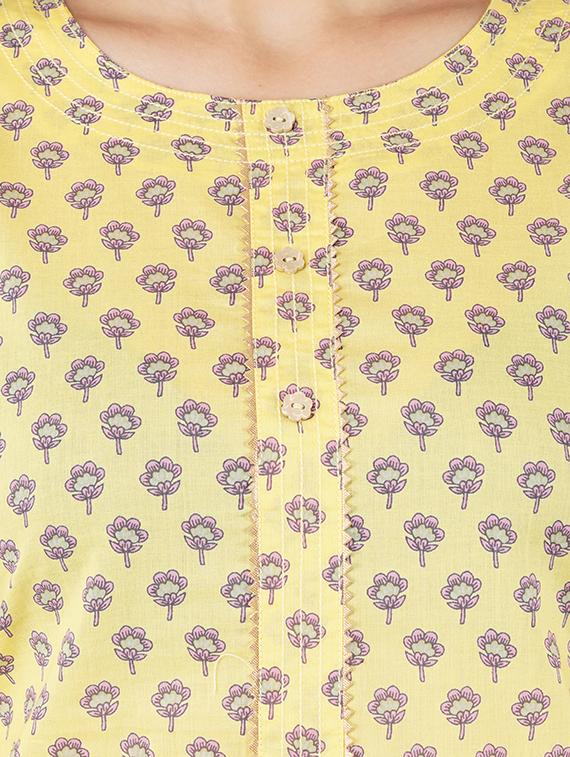 women's straight kurta - 17586554 - Zoom Image - 4