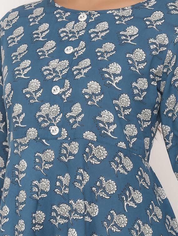 women's flared kurta - 17586904 - Standard Image - 3
