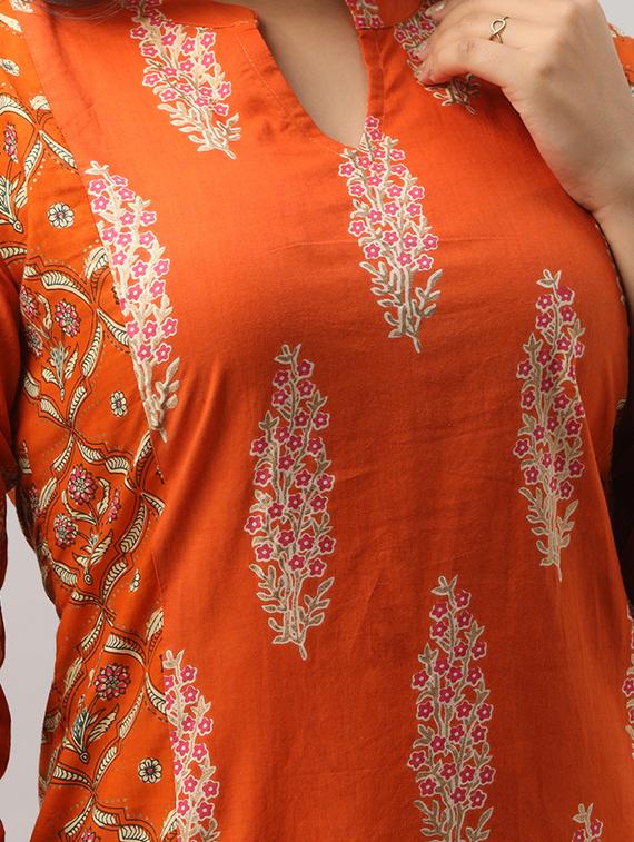 women's straight kurta - 17649506 - Standard Image - 3