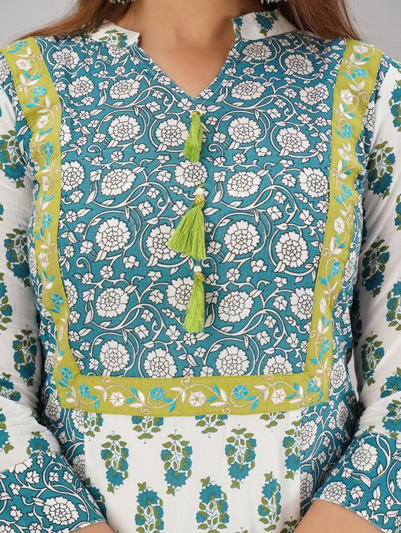 women's straight kurta - 17649609 - Standard Image - 3