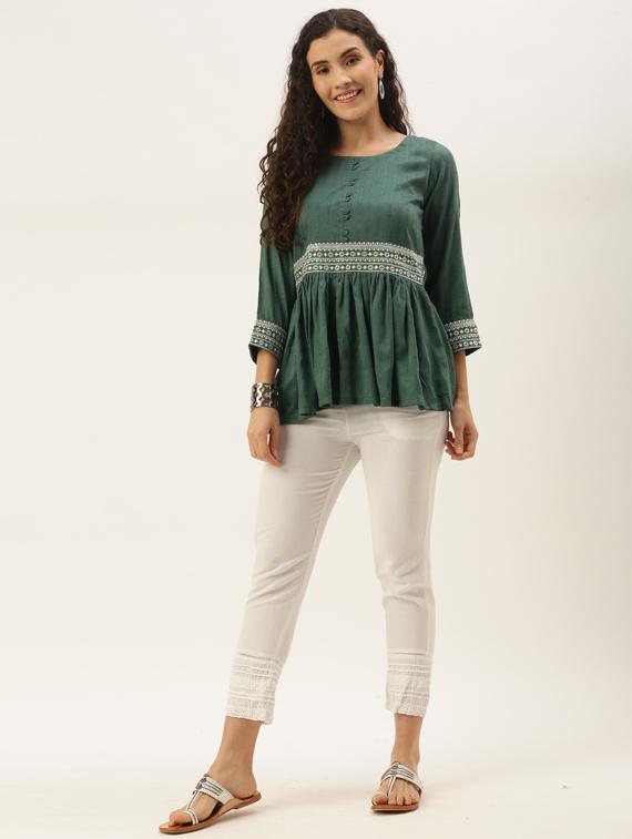 round neck printed peplum top - 17995065 - Zoom Image - 3