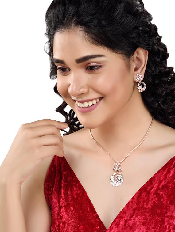 rose gold plated studded round pendant earrings set with chain - 18002737 - Standard Image - 3