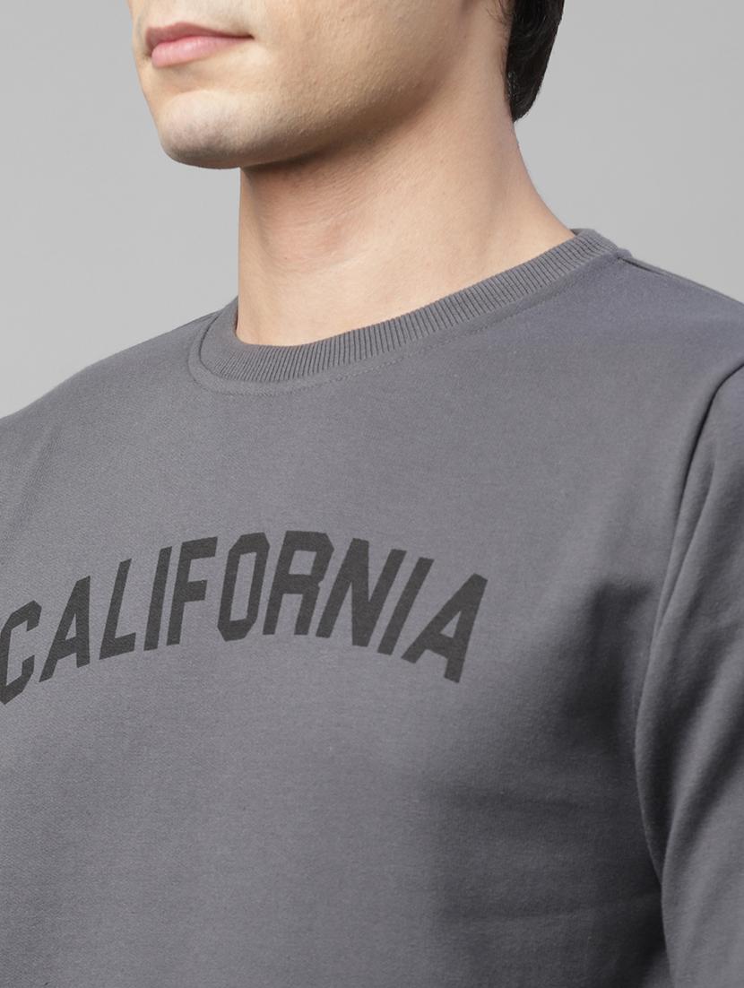 mens chest print sweatshirt - 18030793 - Zoom Image - 4