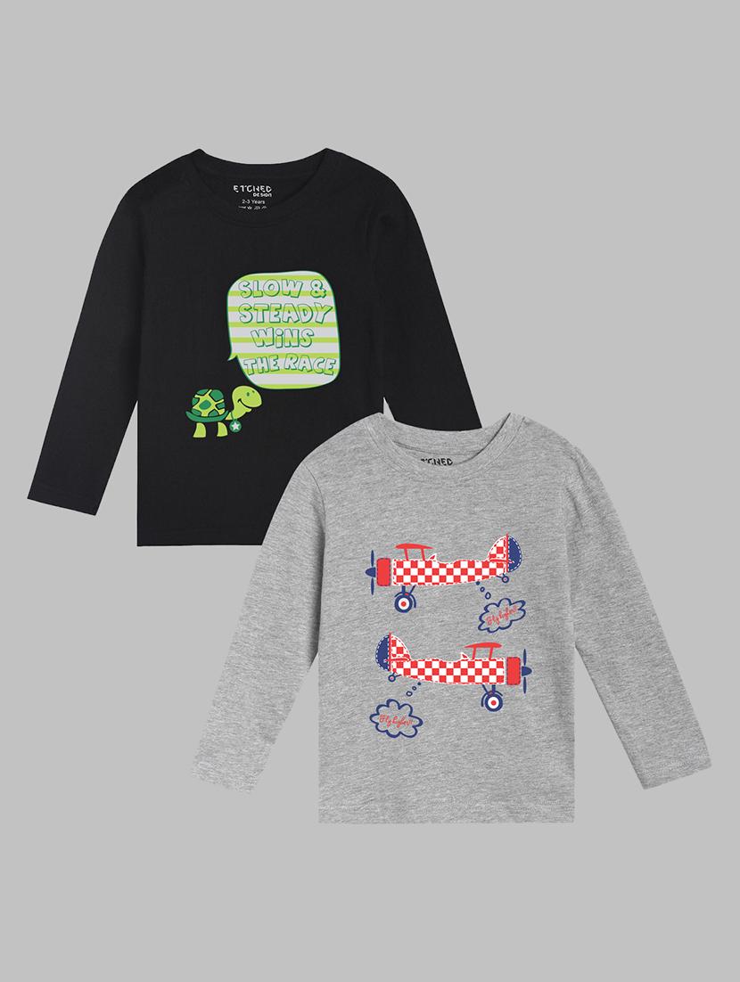 set of 2 graphic  t-shirt